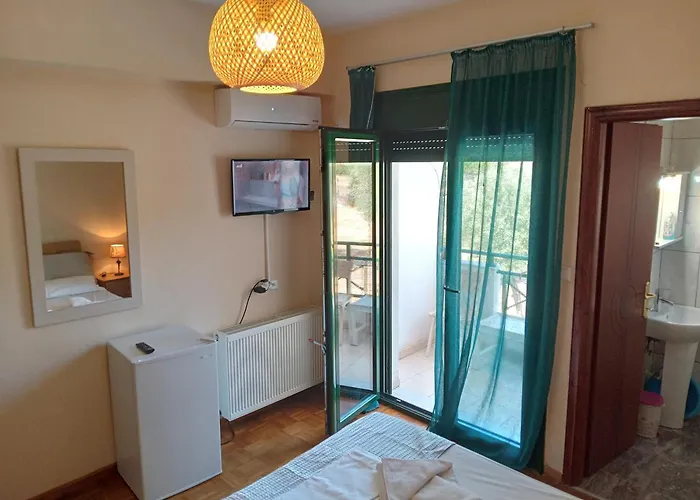 Rodia 3 Guests * Ποτός